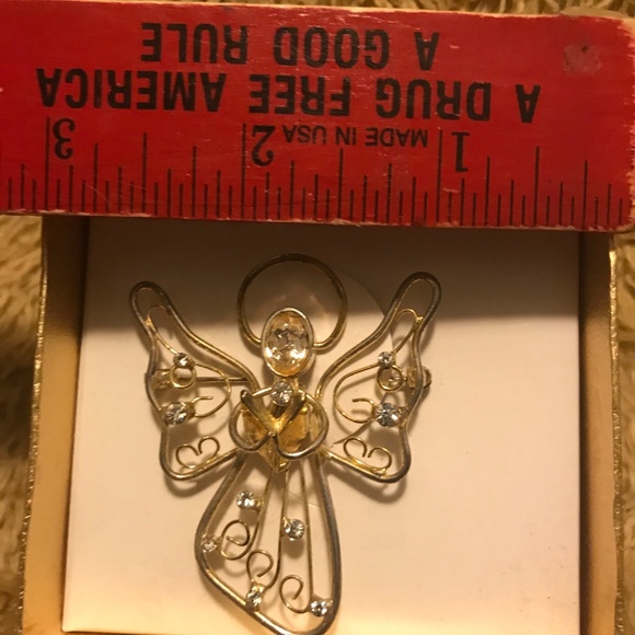 Pin - Picture 2 of 4